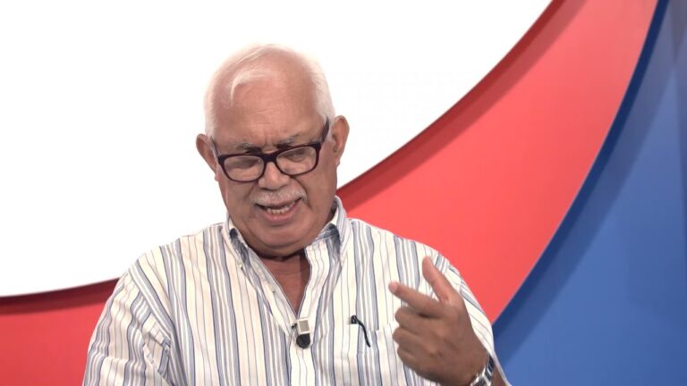 Guía para aprobar las oposiciones de Francisco López