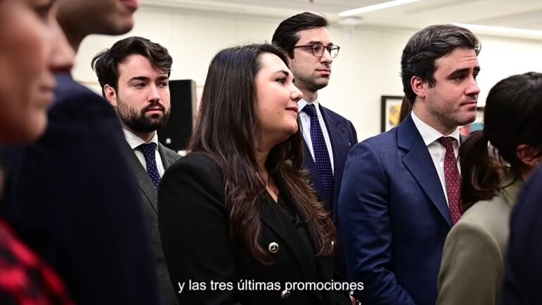 Oposiciones Carrera Diplom&aacute;tica 2024: Gu&iacute;a Completa y Consejos &Uacute;tiles