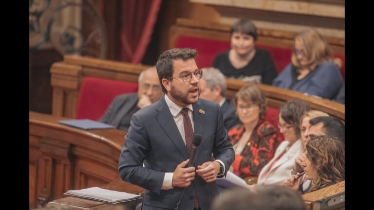 Miembros de tribunales de oposiciones 2024: Selección y funciones